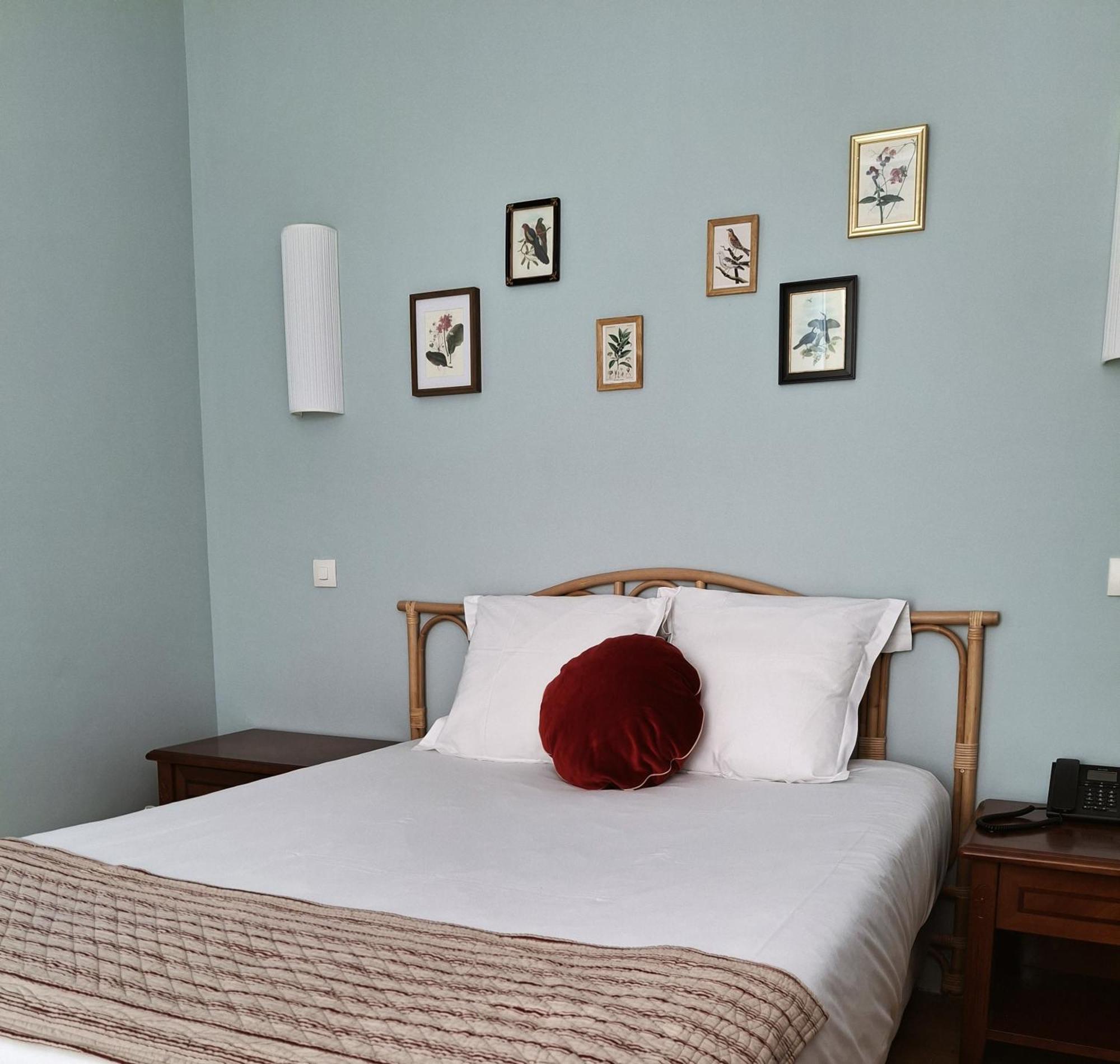 Hostellerie Du Lys Lamorlaye Dış mekan fotoğraf