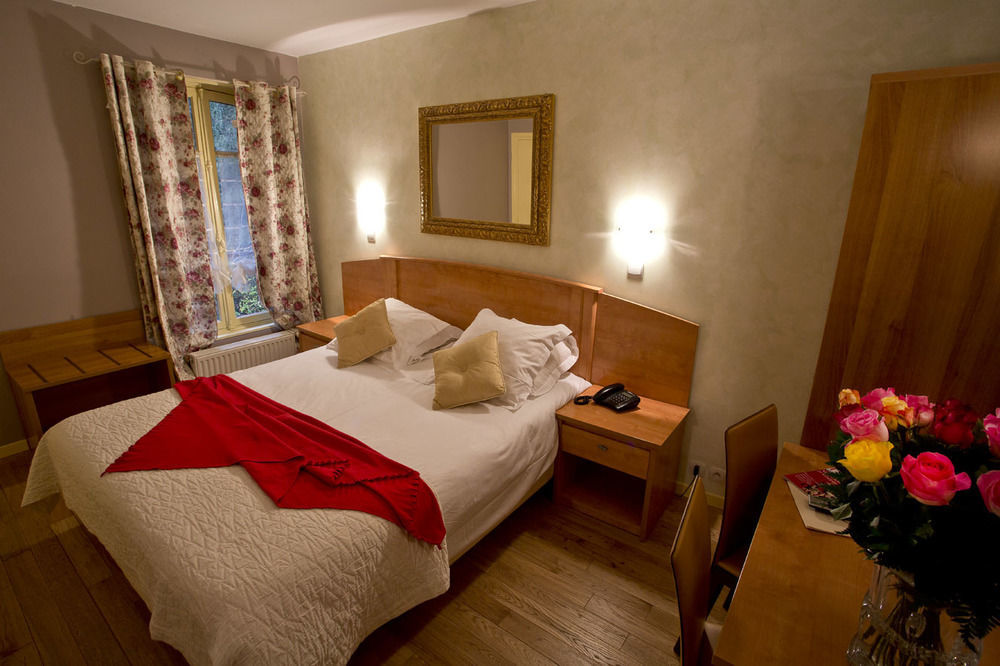 Hostellerie Du Lys Lamorlaye Dış mekan fotoğraf